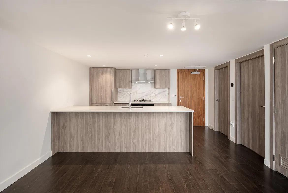 2 bed, 900 sqft, $2,800 — Photo 3