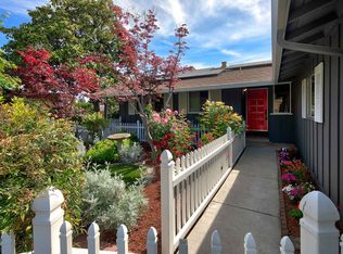 916 Poplar Ave, Sunnyvale, CA 94086
