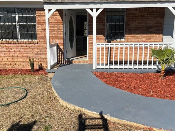 1180 Quinlivan Rd, McComb, MS 39648