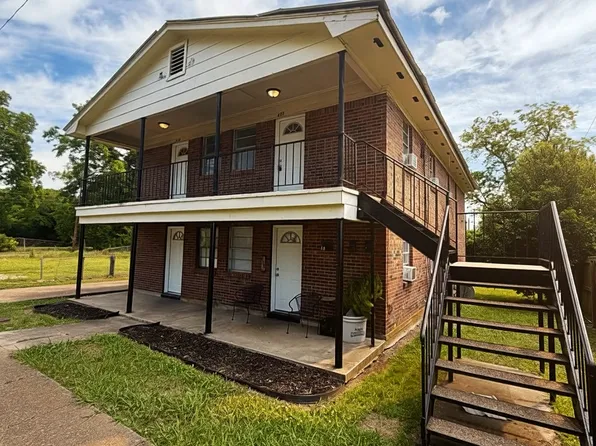 616 14th St N #622, Columbus, MS 39701