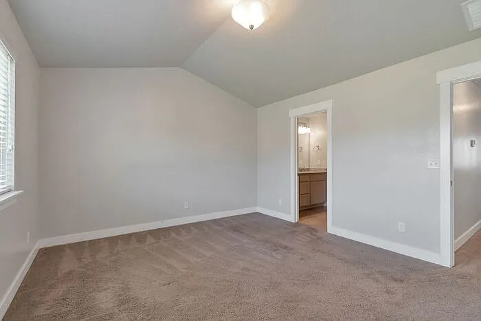 903 W Skyraider Ln — Photo 10