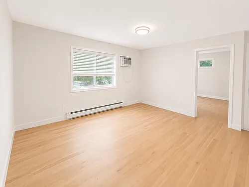 208 Wilson Ave #2 Photo 1