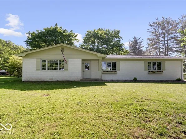 305 N 1100 E, Zionsville, IN 46077