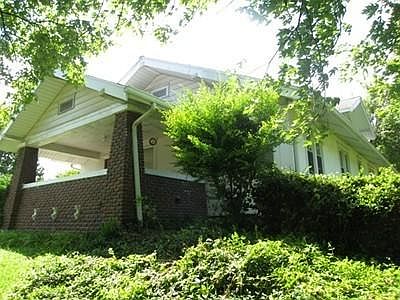 1st image of 1925 Brown Pl