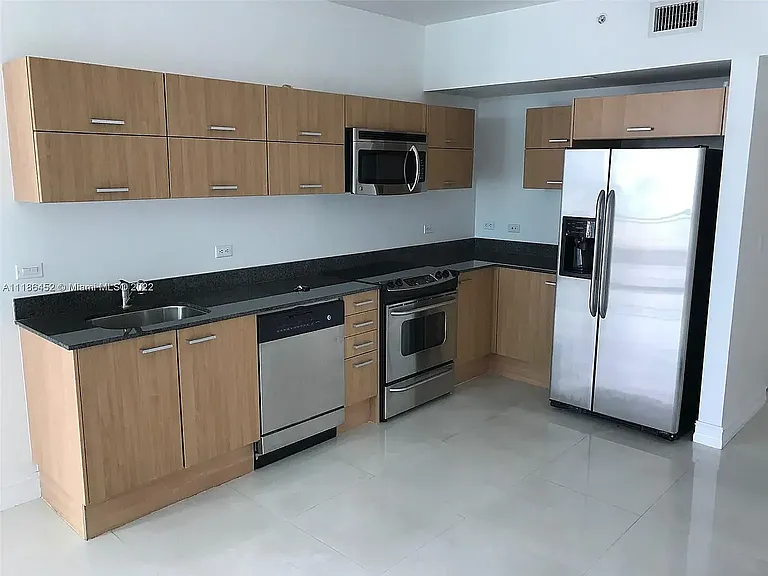 350 S Miami Ave #2811 — Photo 3