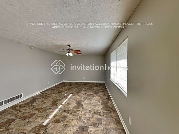 4th image of 3163 Claiborne Dr