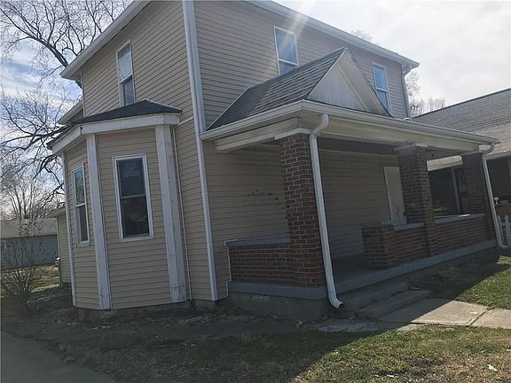 2nd image of 501 Saint Paul St