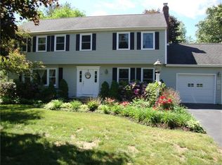 33 Somerset Dr, Avon, CT 06001