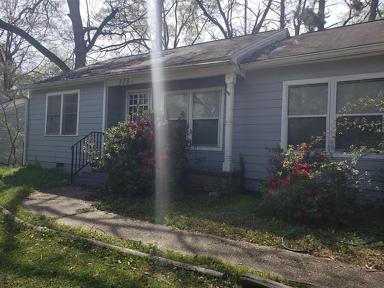 513 Launcelot Rd — Photo 1