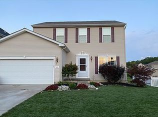 4999 Hiddenview Ct, North Ridgeville, OH 44039