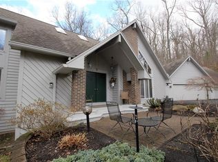 6 Hidden Brg, Pittsford, NY 14534