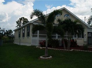 2317 SE Mariola Ave, Port Saint Lucie, FL 34952