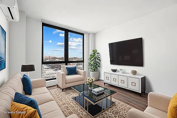 1st image of 91-09 Roosevelt Ave #509