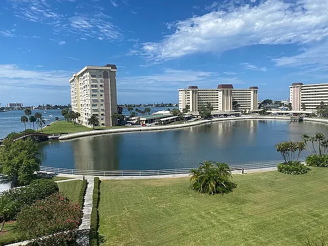 Studio, 485 sqft, $1,650 — Photo 3