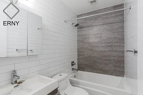 Rented by ERNY LLC | media 16