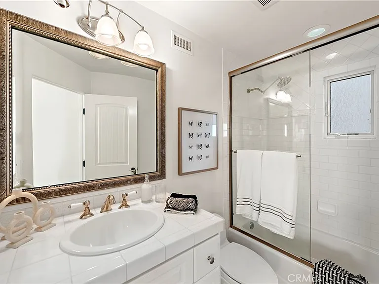432 Acacia Ave — Photo 19