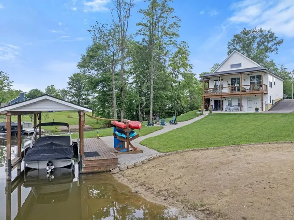 750 Waynoka Dr, Lake Waynoka, OH 45171