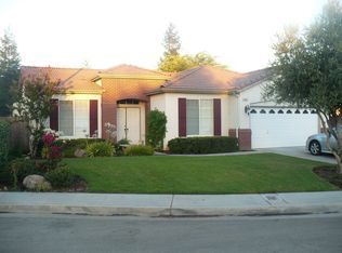 1662 N Cedar Ave, Reedley, CA 93654