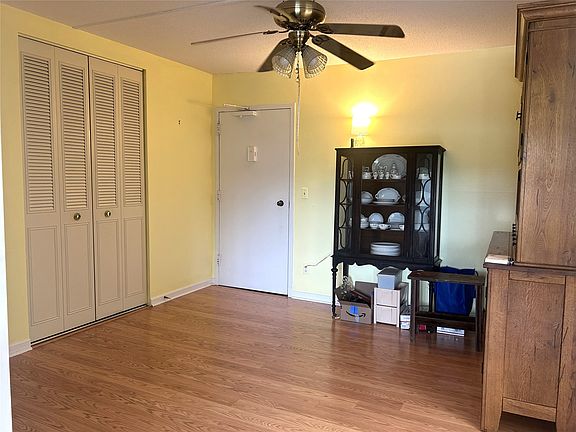 4th image of 5 Riverside Dr APT 411