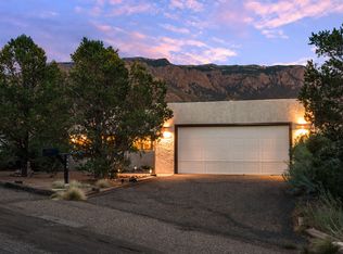 1948 Quail Run Loop NE, Albuquerque, NM 87122
