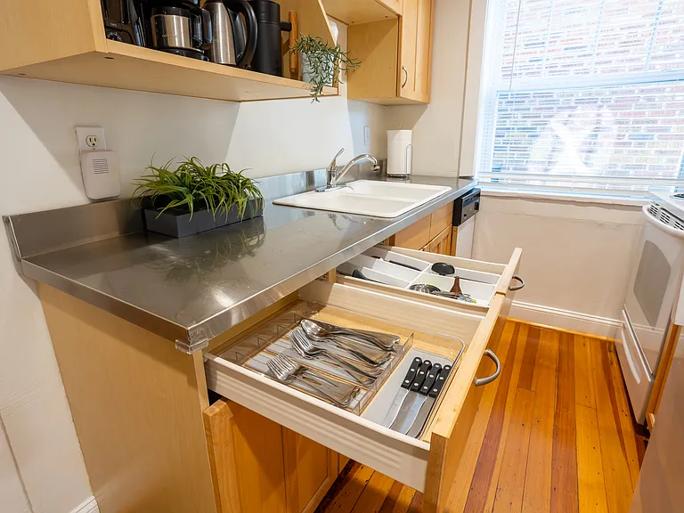 5048 Miami St #1 — Photo 13