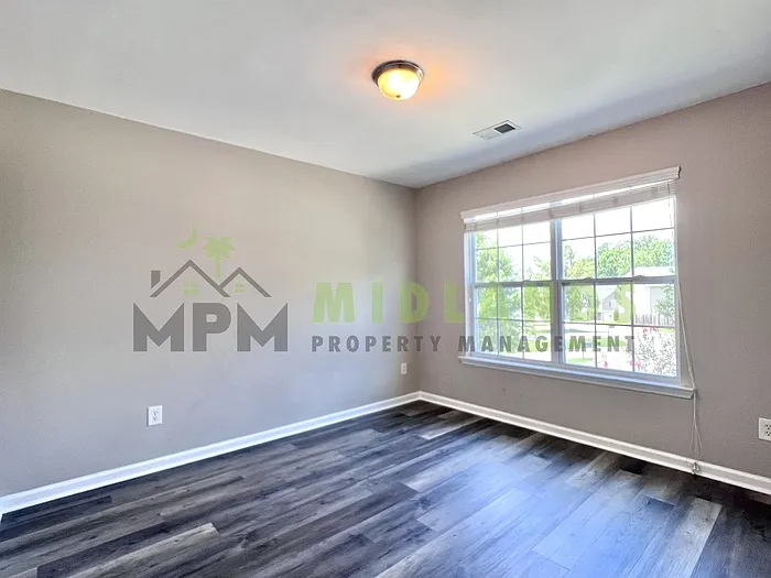 464 Edenhall Dr — Photo 46