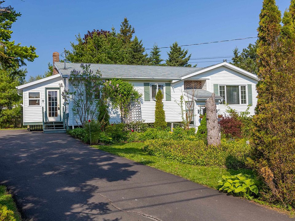 1st image of 19 Marjorie Cres