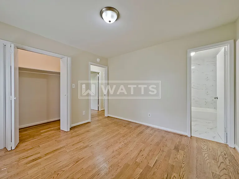 1036 Rose Hill Cir — Photo 13
