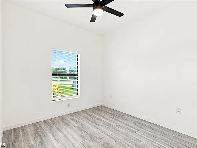 619 Cultural Park Blvd S — Photo 12