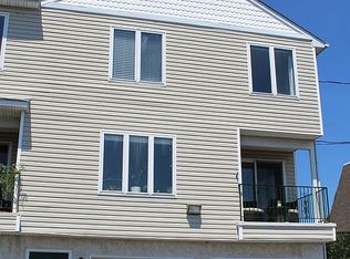 200 W Concourse APT 4, Neptune, NJ 07753