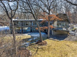 431 Maplewood Dr, Barrington, IL