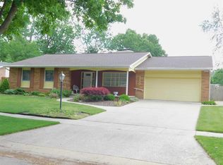 2220 Belaire St, Midland, MI 48642