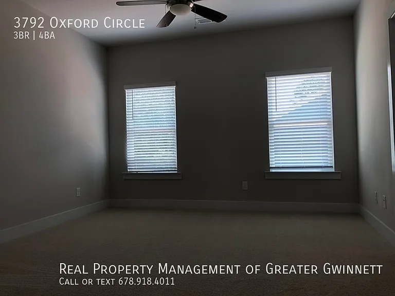 3792 Oxford Cir — Photo 6