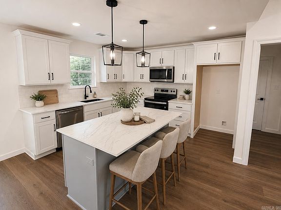 5th image of 118 Riverstone Loop