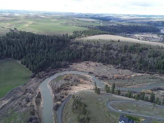 2nd image of 33 Red Tail Ridge Rd