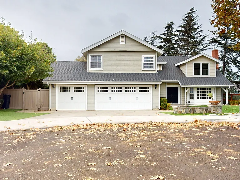 29267 Country Hills Rd — Photo 2
