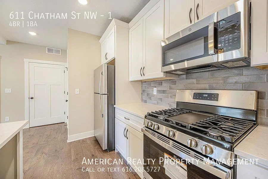 4 bed, 710 sqft, $2,150 — Photo 4