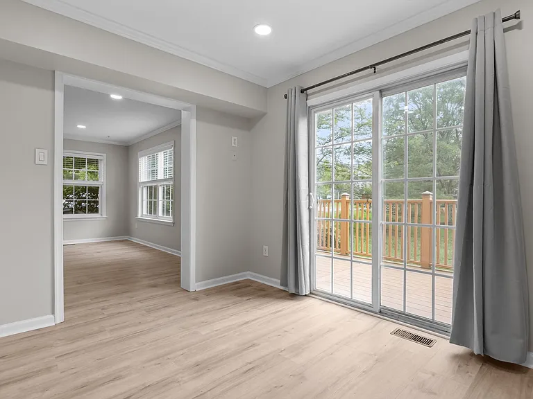 115 Goldfinch Ct #237 — Photo 7