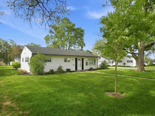 866 W Franklin St, Berne, IN 46711