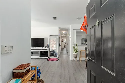 3705 SW 27th St #1211 Photo 1