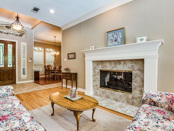 5th image of 1125 Stratford Pl