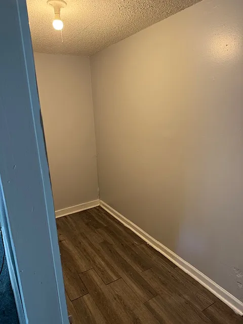 4 bed, $2,200 — Photo 3