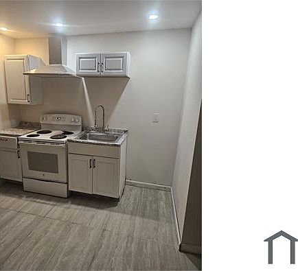 5th image of 3208 W York St #1
