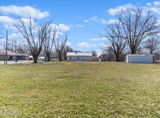 105 Church St, Ashland, MO 65010