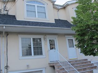 96 Sharrott Ave, Staten Island, NY 10309