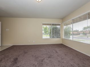 6998 New Mexico Dr, Riverside, CA 92506