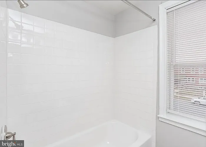 7457 Lawrence Rd — Photo 12