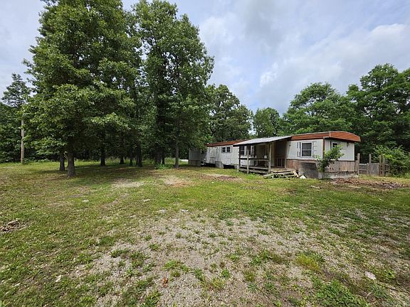 3rd image of 295 Black Oak Rd