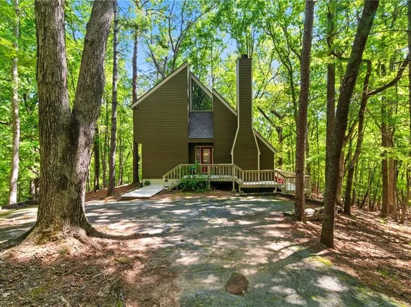118 Soaring Hawk Cir, Jasper, GA 30143