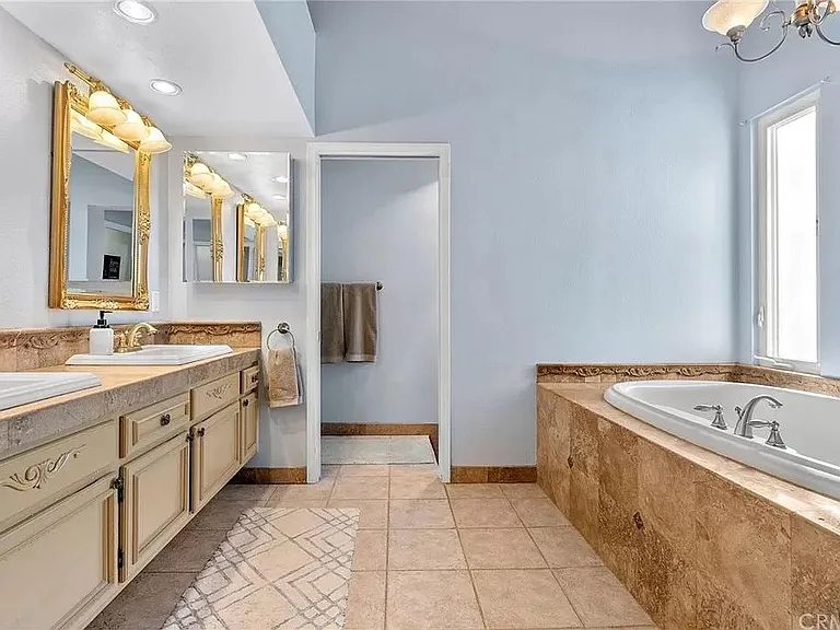 17481 Fairhope Ct — Photo 16